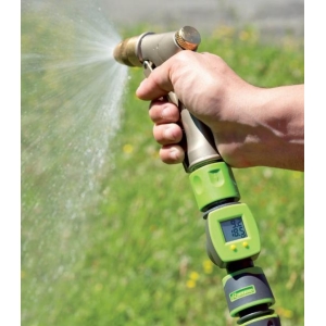 Contalitri per acqua digitale - collegamento al tubo
