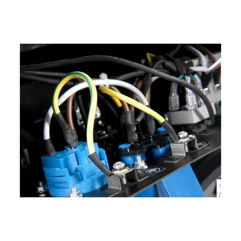 AEG 3001M - Generatore corrente silenziato a benzina - 2.4 kW