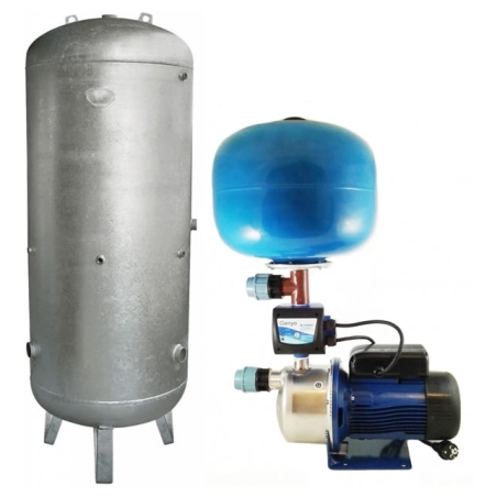 Impianto autoclave con serbatoio zincato ed elettropompa