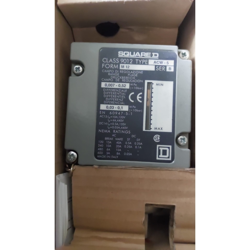 Schneider Electric 9012-ACW-5-M12 Square D